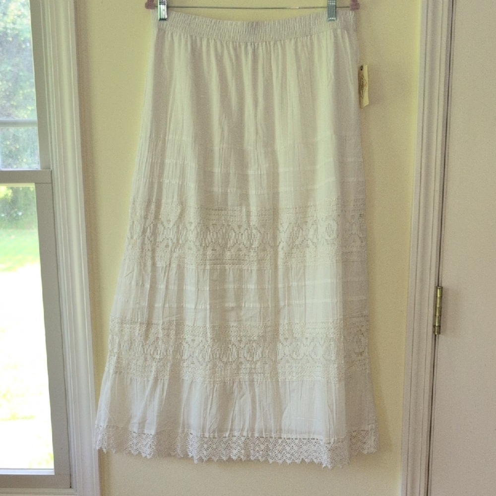 St. John's Bay Cream Lace Maxi Skirt